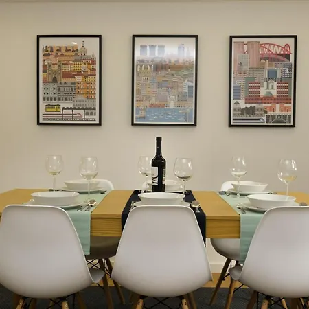 아파트 Beco Torto, *