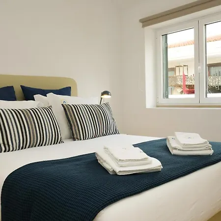 Beco Torto, Apartment