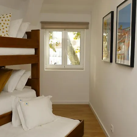 Beco Torto, Apartment